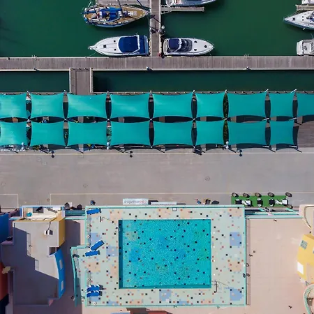 公寓 Luxury 1 Bedroom Apartment, Marina De Albufeira4 *