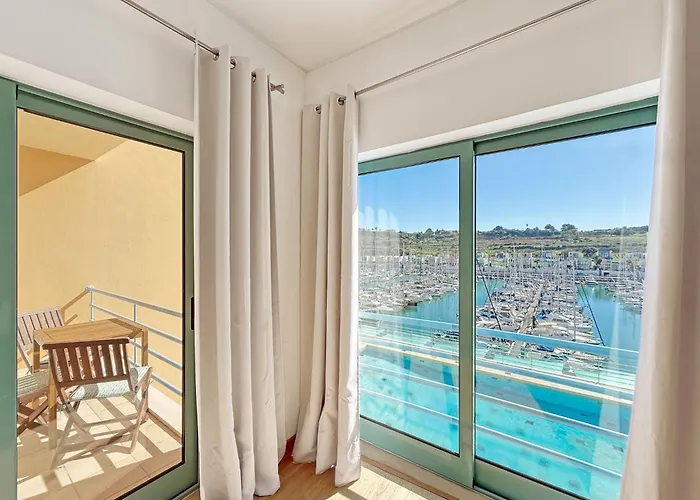 Appartement Luxury 1 Bedroom Apartment, Marina De Albufeira4 *