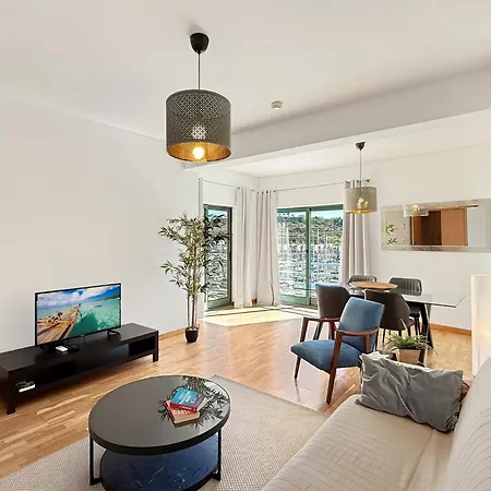 Luxury 1 Bedroom Apartment, Marina De Albufeira4 알부페이라